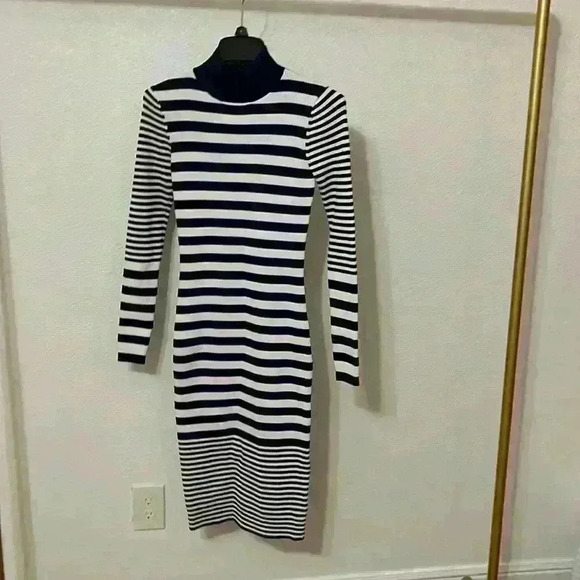 Michael Kors striped navy & white dress - Picture 2 of 4